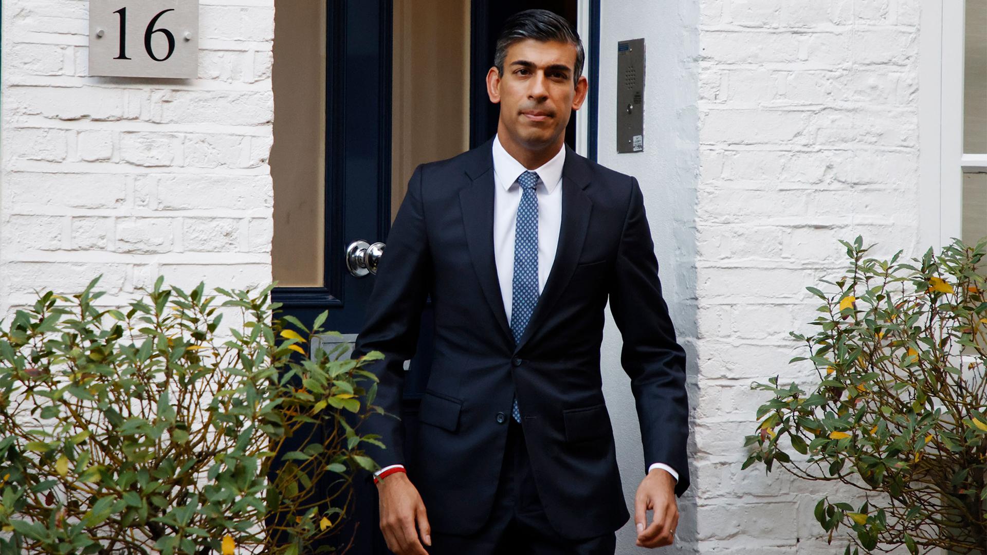 Conservative Party leadership candidate Rishi Sunak leaves his home in London