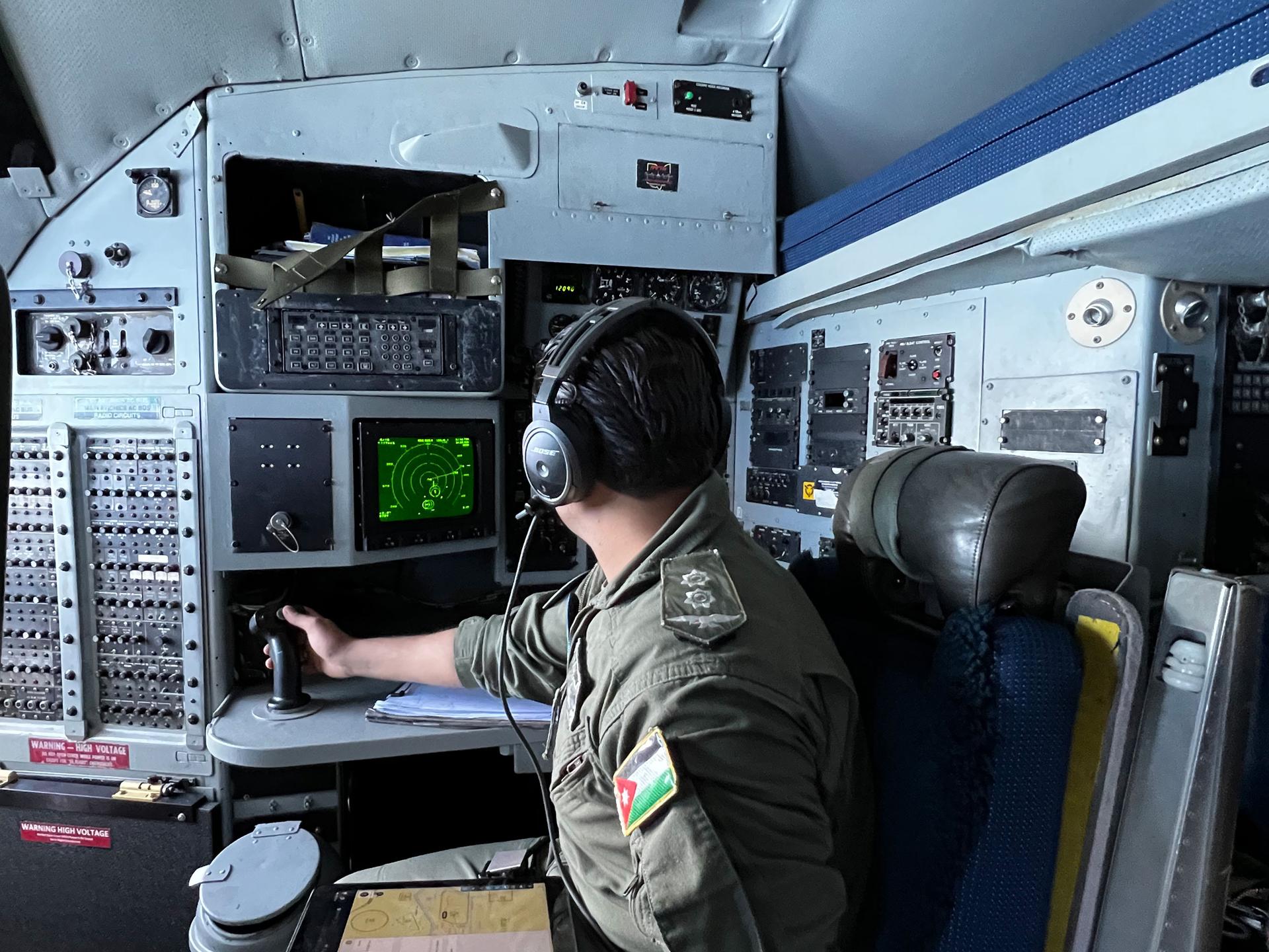 The view inside the cockpit of the military cargo plane carrying aid over Gaza.